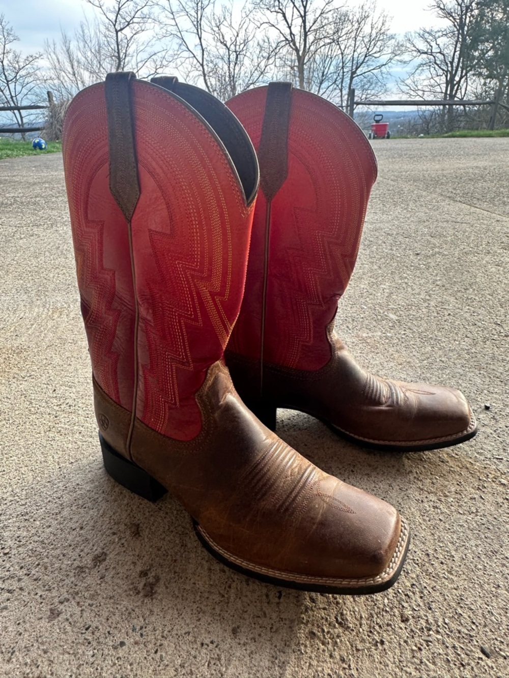 Women's Ariat Round Up Waylon Rodeo Western Cowboy Boots Size 9B